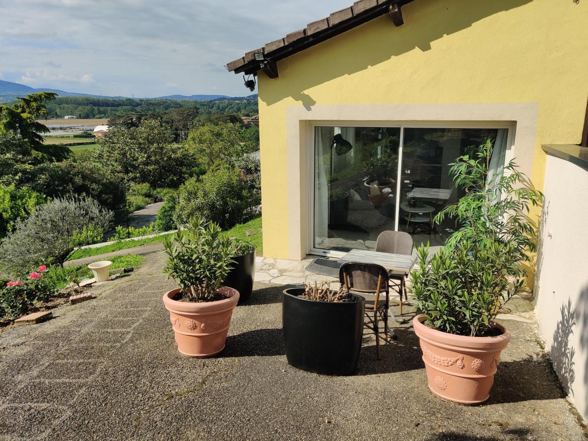 Belle Vue Clonas-sur-Vareze